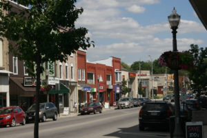 Listowel is located at the intersection of Perth Line 86 and Hwy. 23.  ItÕs a 30-minute drive to the Kitchener-Waterloo area and one-and-a-half hour drive to Toronto.